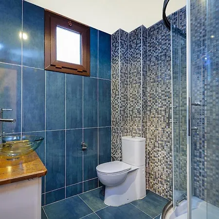 3min To The Historical Elevator,quiet And Peaceful * Izmir